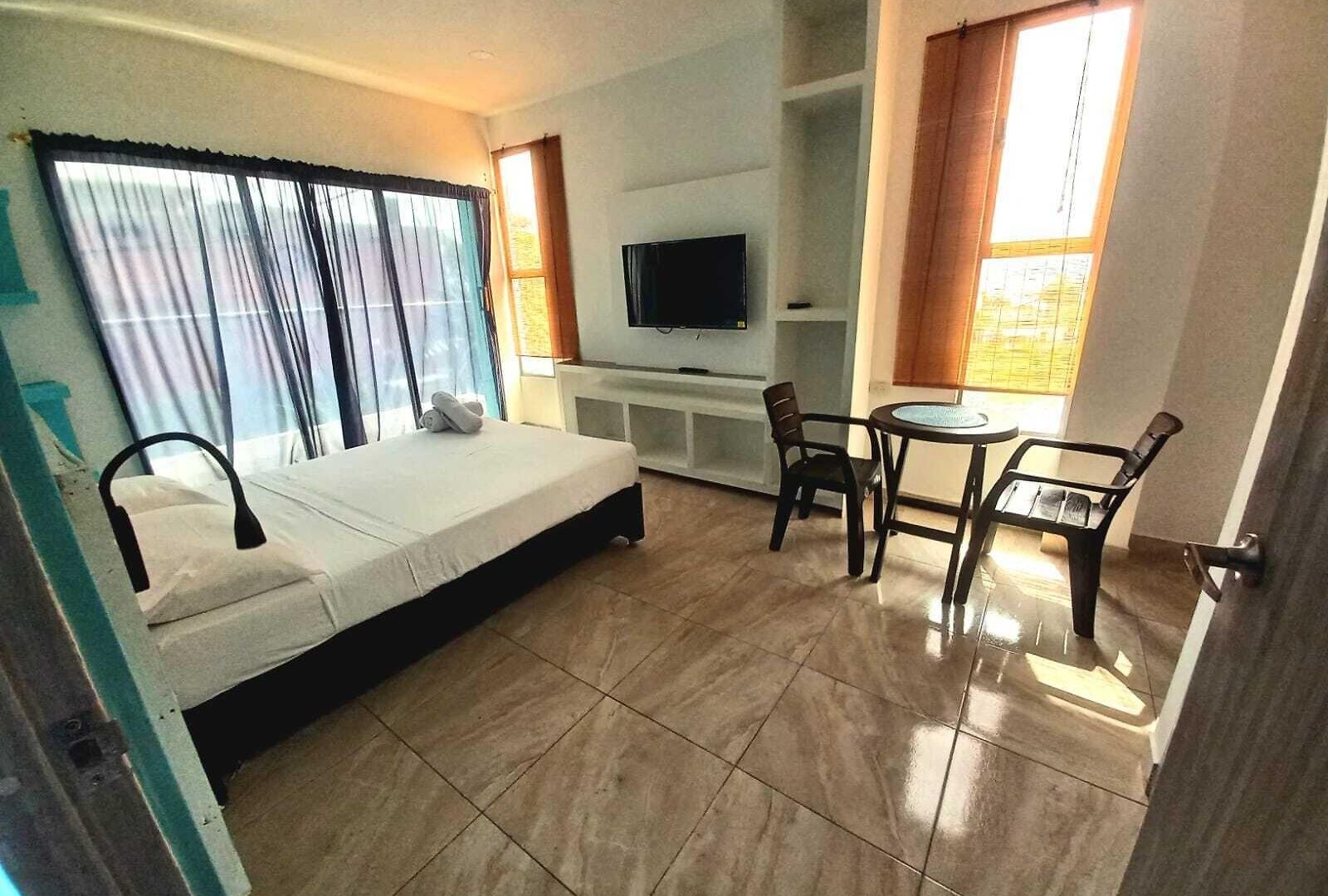 Aparthotel Avadia Del Mar