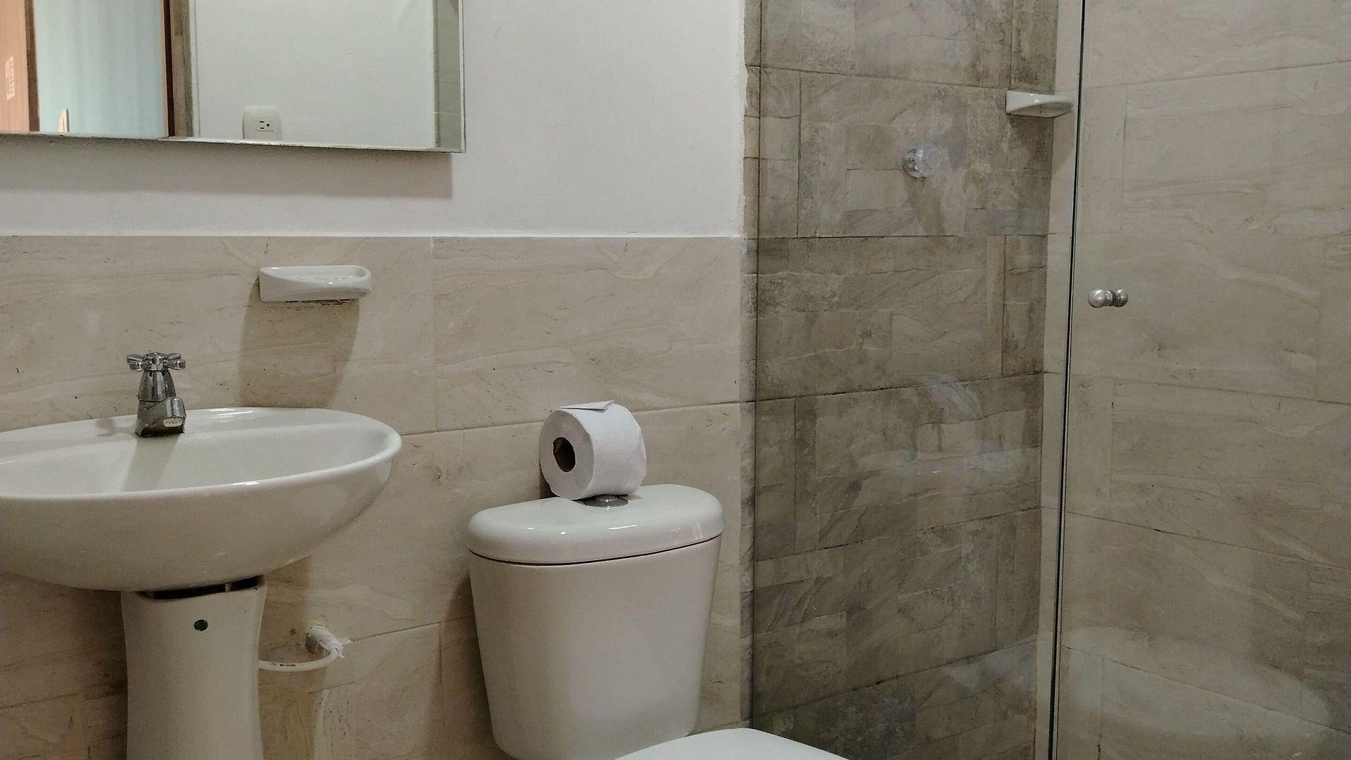 Avadia Del Mar Aparthotel