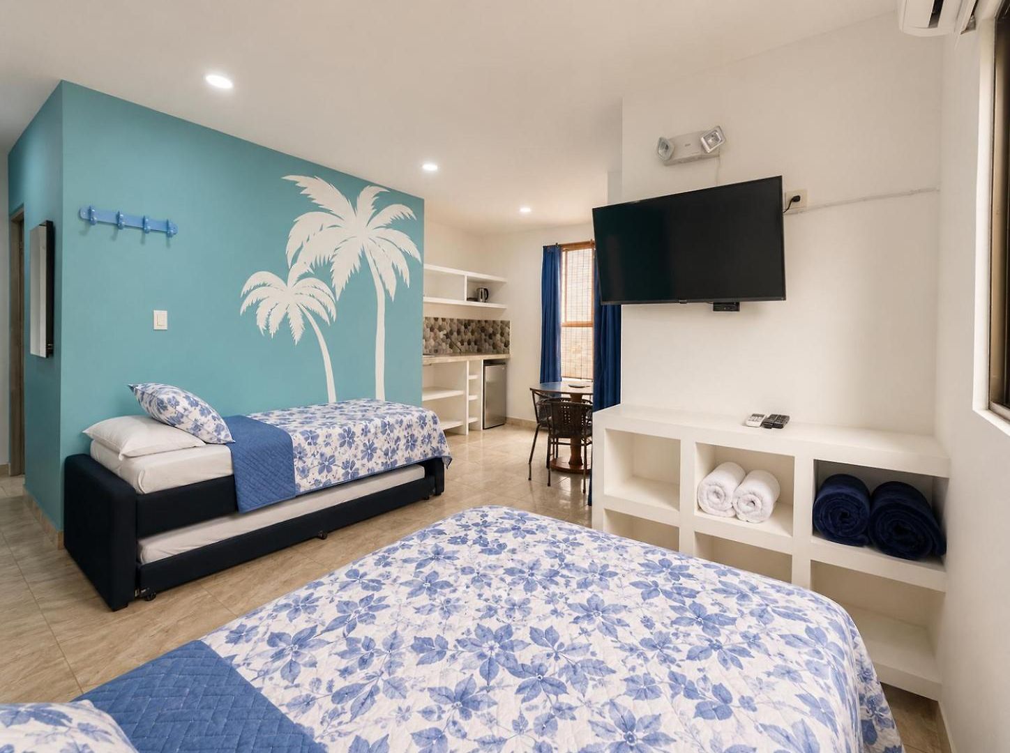 Avadia Del Mar Aparthotel 3*