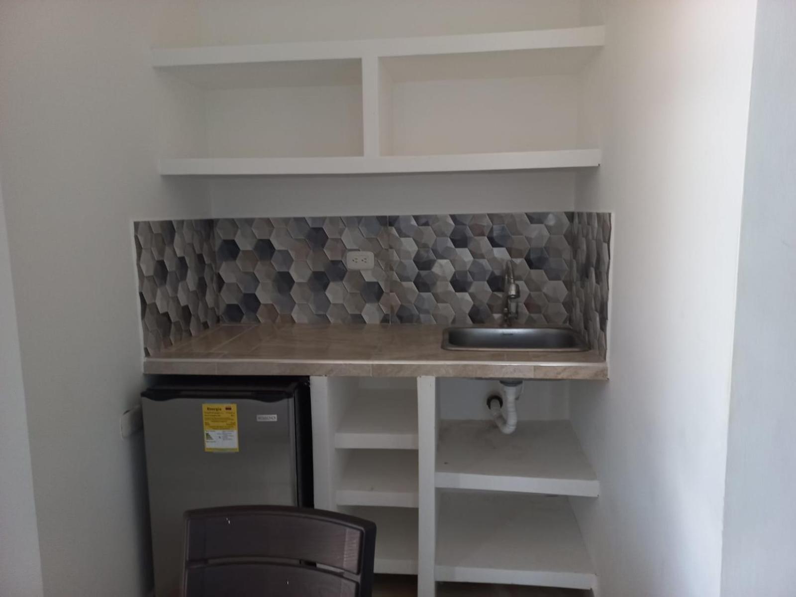 Avadia Del Mar Apartahotel