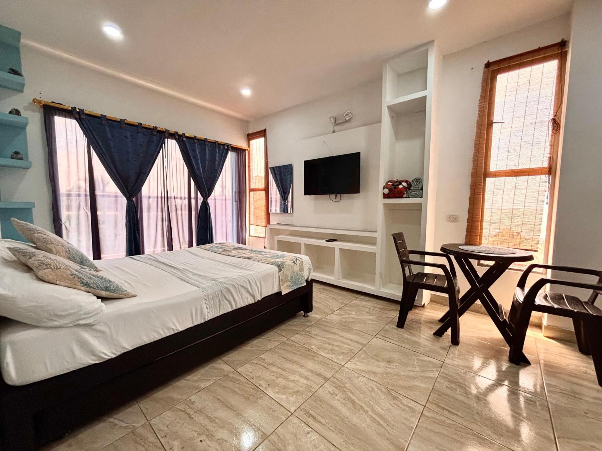 Apartahotel Avadia Del Mar 3*